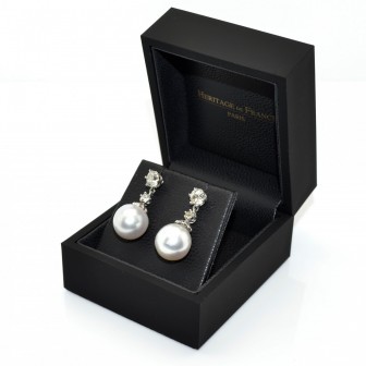 Bijoux récents - Boucles d'oreilles perles et diamants
