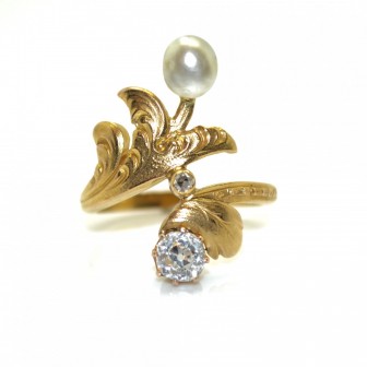 Bijoux anciens - Bague Art Nouveau diamant et perle