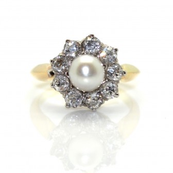 Bijoux anciens - Bague Pompadour perle fine et diamants 