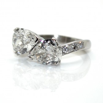 Bijoux récents - Bague toi et moi diamants poires