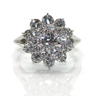 Bijoux anciens - Bague double entourage diamants