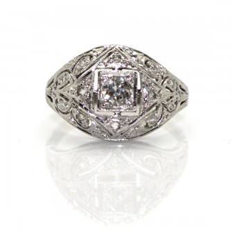 Bijoux anciens - Bague dôme Art Déco diamants