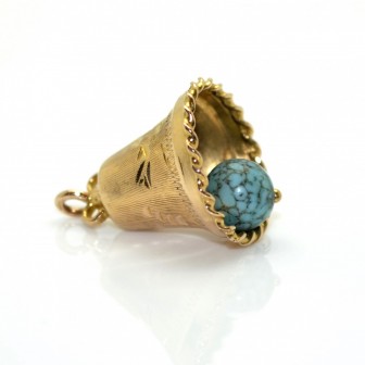 Bijoux anciens - Pendentif cloche en or et turquoise