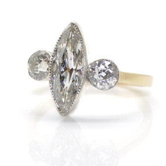 Bijoux anciens - Bague trilogie diamant marquise