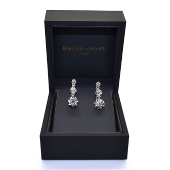 Bijoux anciens - Boucles d'oreilles dormeuses diamants 
