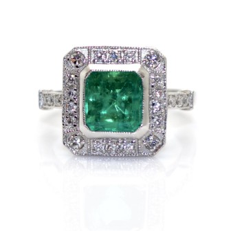 Bijoux récents - Bague émeraude et diamants
