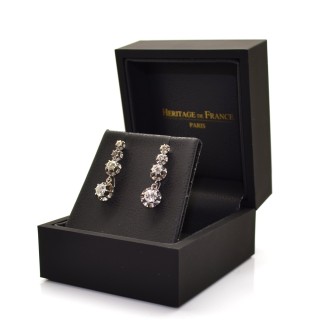 Bijoux anciens - Boucles d'oreilles dormeuses diamants 