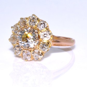 Bijoux anciens - Bague marguerite diamants