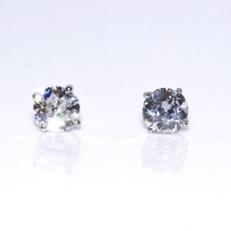 Bijoux anciens - Boucles d'oreilles (puces) diamants - 1,24ct total