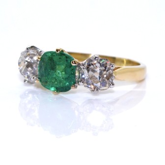 Bijoux récents - Bague trilogie émeraude et diamants