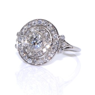 Bijoux anciens - Bague Art Déco double entourage diamants