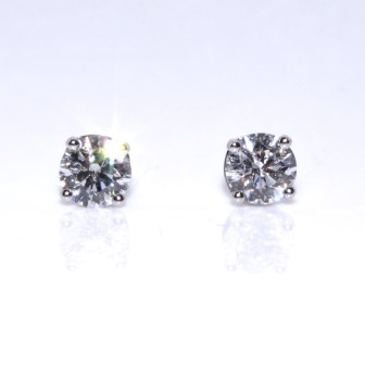 Bijoux récents - Boucles d'oreilles (puces) diamants