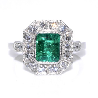 Bijoux récents - Bague émeraude et diamants