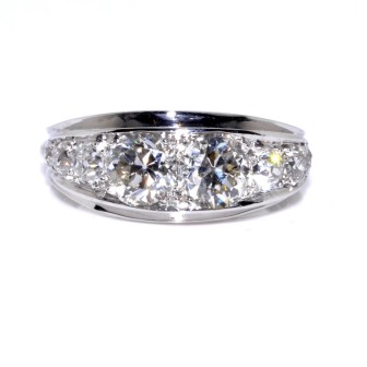 Bijoux anciens - Bague Art Déco jarretière diamants 