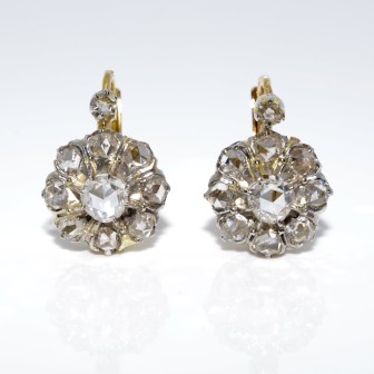 Bijoux anciens - Boucles d'oreilles dormeuses marguerites diamants