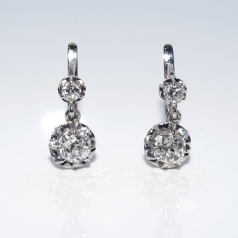 Bijoux anciens - Boucles d'oreilles dormeuses diamants 