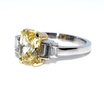 Bagues de fiançailles - Bague saphir jaune et diamants baguettes