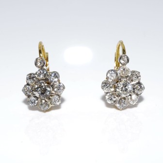 Bijoux anciens - Boucles d'oreilles dormeuses marguerites diamants