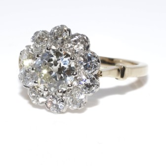 Bagues de fiançailles - Bague Pompadour diamants 