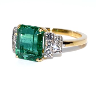 Bagues de fiançailles - Bague émeraude et diamants