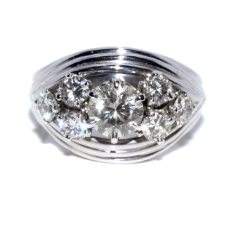 Bijoux anciens - Bague dôme vintage diamants