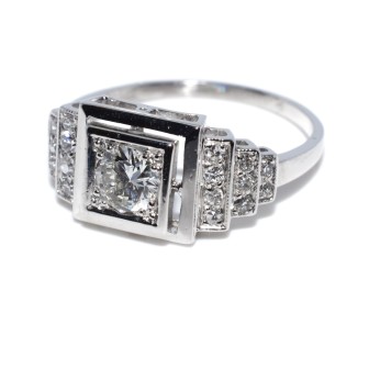 Bijoux anciens - Bague Art Déco diamants 