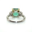 Bijoux récents - Bague émeraude et diamants baguettes