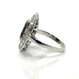 Bijoux anciens - Bague Art Déco en saphir et entourage diamants