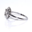 Bijoux anciens - Bague Art Déco entourage diamants