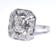 Bijoux anciens - Bague Art Déco entourage diamants