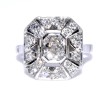 Bijoux anciens - Bague Art Déco entourage diamants