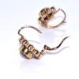 Bijoux anciens - Boucles d'oreilles dormeuses marguerites grenats