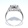 Bijoux anciens - Bague Art Déco entourage diamants