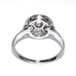 Bijoux anciens - Bague Art Déco entourage diamants