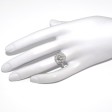 Bijoux anciens - Bague Art Déco entourage diamants
