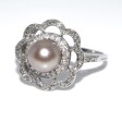 Bijoux anciens - Bague fleur perle fine et diamants