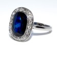 Bijoux anciens - Bague Art Déco en saphir et entourage diamants