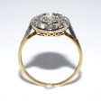 Bijoux anciens - Bague entourage diamants 