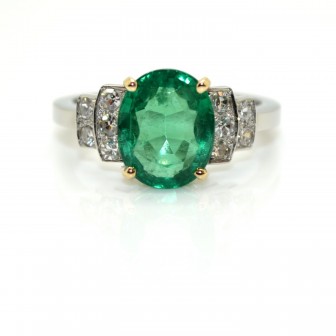 Créations en pierres de couleur